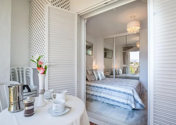 Con Piscina Cerca Del Golf En Atalaya - Atalaya Del Golf 31 Estepona