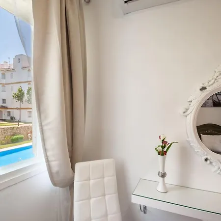 Con Piscina Cerca Del Golf En Atalaya - Atalaya Del Golf 31 דירה